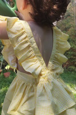 Kız Çocuk Sarı Fırfırlı Pötikareli Elbise